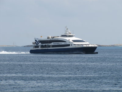 Trasmapi's Espalmador Jet Approaching La Savina - June 2011