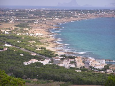 Es Calo and Platja de Tramuntana