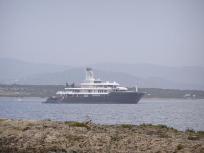 Unmistakeable lines of 'Ice' seen off Espalmador on a misty morning in June 2006