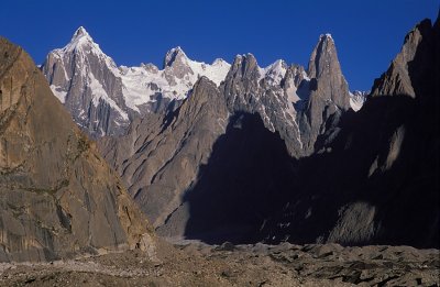 Payu Peak and Uli Biaho