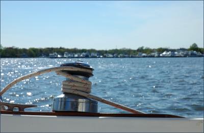 g4/65/575665/3/59858325.sailboatwinch.jpg