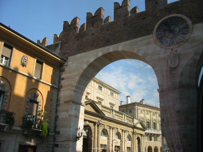772-Verona Arch