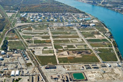 Aerial pictures of the Bluewater Energy Park