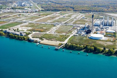 Aerial pictures of the Bluewater Energy Park