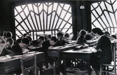 Schoolkids with Art Deco Window p.43.jpg