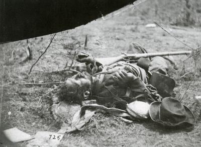 wDead Confederate Soldier p.228.scan.jpg