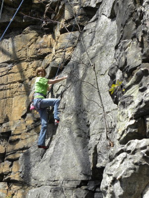 Climbing at Pilot Mountain 3/19/11 [gallery]