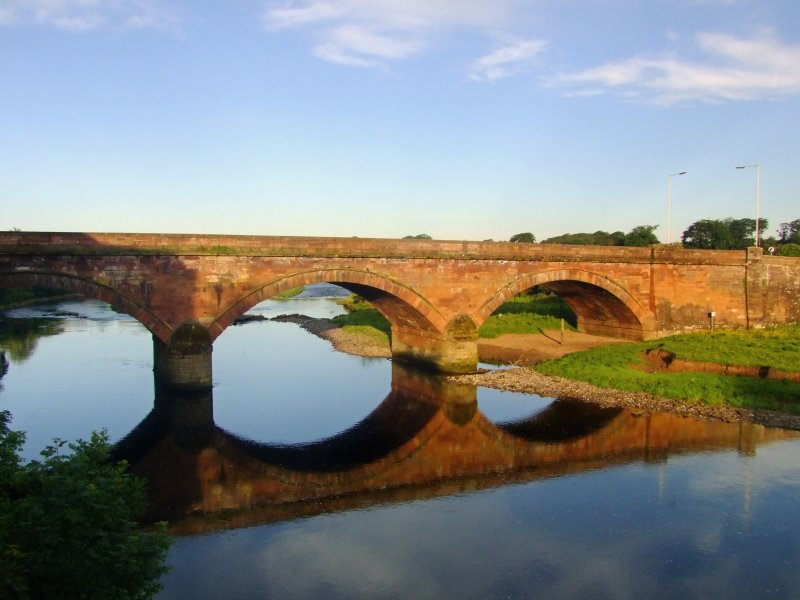 The Town  Bridge , well  reflected.