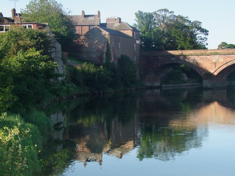 Annan  : where  town  meets  bridge.