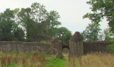 Longtown  Castle / 2