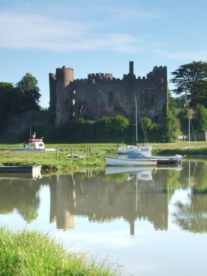 Laugharne  Castle  reflected  in  the high  tide.
