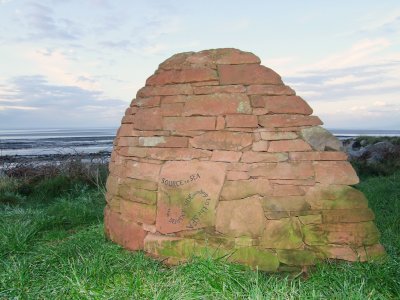 The  Annandale  Way  terminus  cairn.