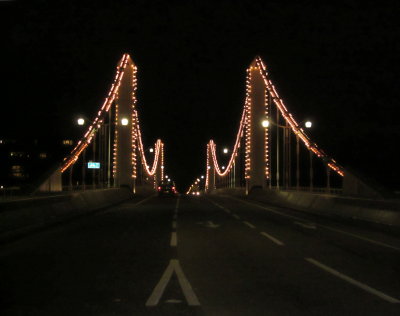 Chelsea Bridge at night.