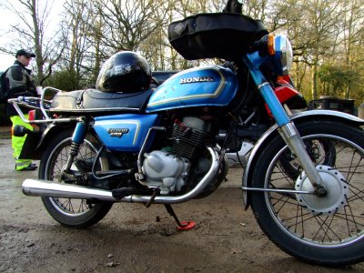 Honda  CD200