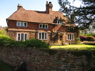 A pretty cottage.