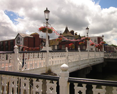 High  Street  Bridge, oblique  view.