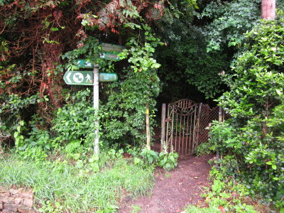 The  Wealdway  departure  gateway.