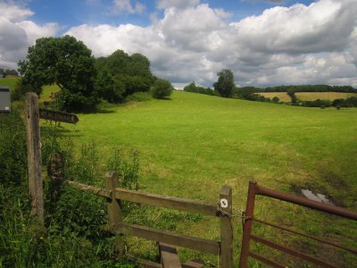 Wealdway sign and stile.