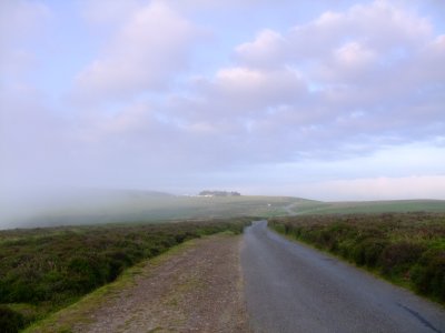 The  Port  Way  , looking  south  to  the  Midland  Gliding  Club.