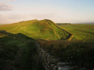 Looking  west  on  to  Cuddy's  Crags.