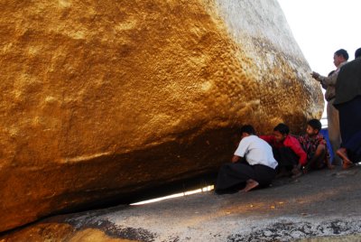 This will give you an idea of the size of the boulder and how precariously it is perched on the cilff's side.