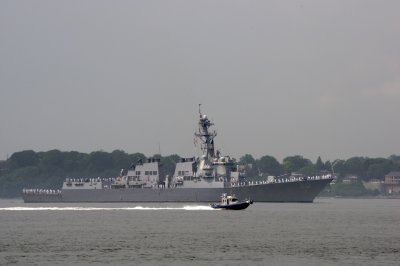 USS ROOSEVELT (DDG 80)