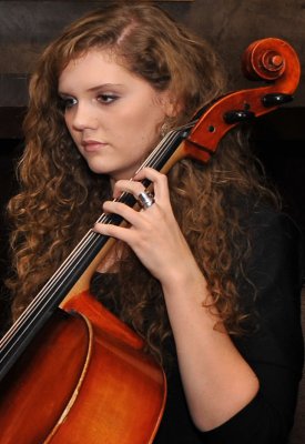 Cello R.jpg