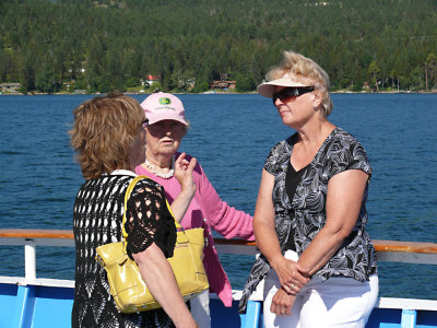 Linda Stevens, Dorothy and Sandy