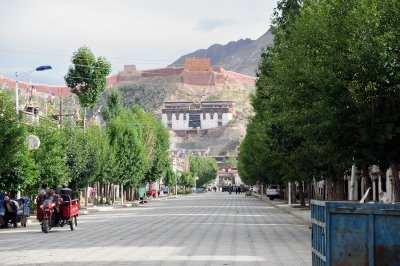 Gyantse-Shigatse_000.JPG