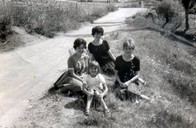 Grazia, Adriana, Loretta, e Giuseppina