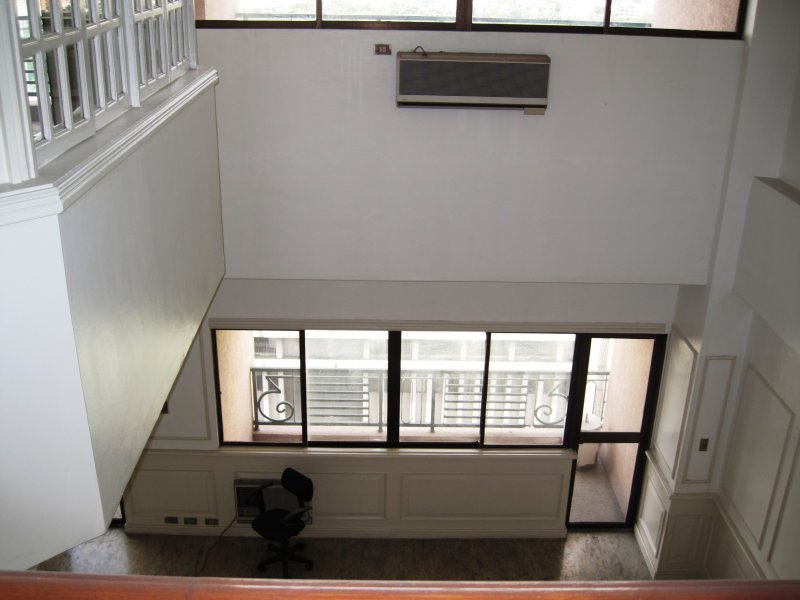 Makati Penthouse Bi-level for Sale-SOLD-
