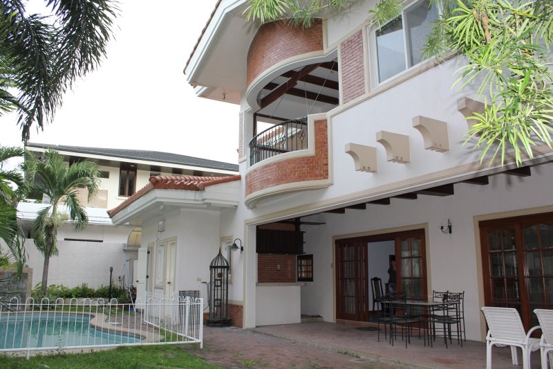 Pacific Village Alabang House for Sale SOLD