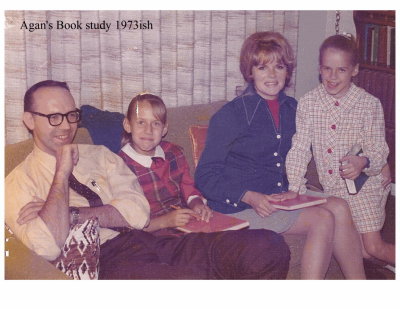 1973 book study at Agans.jpg