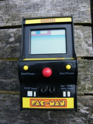 Mini Arcade Pac-Man Game