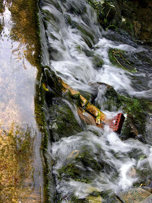 Weir