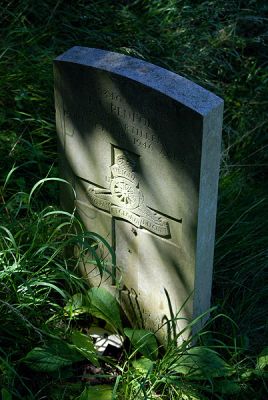 War grave (I)