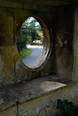 Porthole (II)