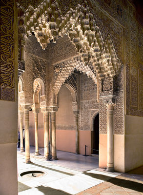 06-05 Alhambra, Granada 32.jpg