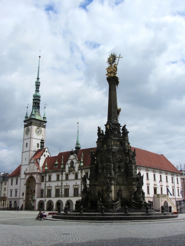 rounding the square, we head for the town hall