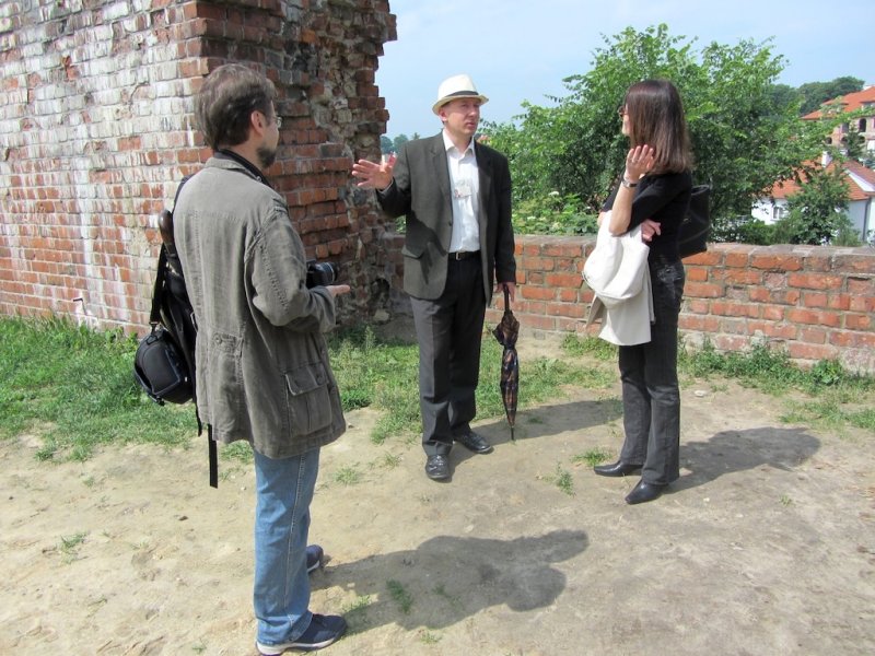 our guide explains to Witek and Marla about the city fortifications