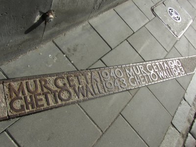 street marker showing the former ghetto wall