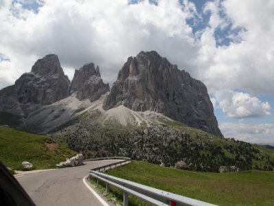 heading down from the pass, into the Val Gardena