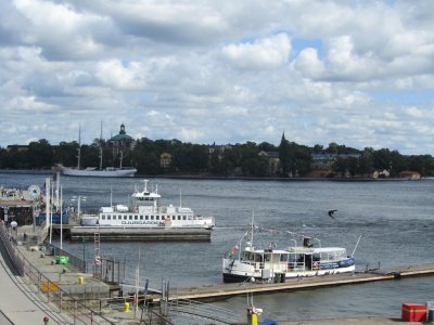 in town again, now heading for Skeppsholmen (ship's island)