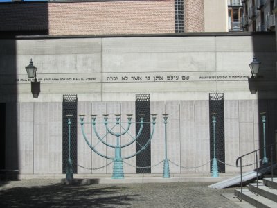 a memorial to Shoah victims remembered by immigrant Jews after the war