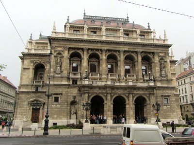 the compact but gorgeous Opera house