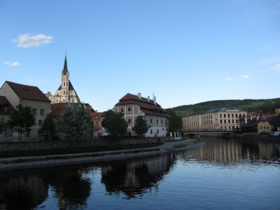 it's a short walk over the Vltava from our pension to the old town (and dinner)