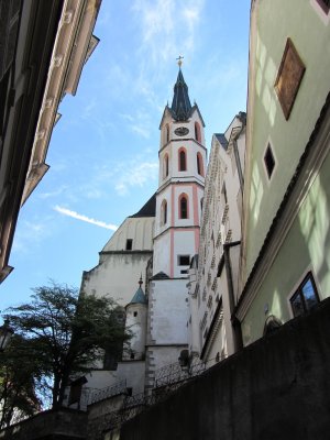 approaching the church of St. Vitus