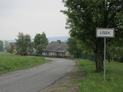 then we're off to Lsek, an earlier (possible) family town