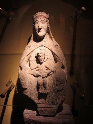 a sandstone madonna from the 13th century
