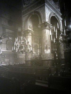and old photos of synagogues now inactive or lost
